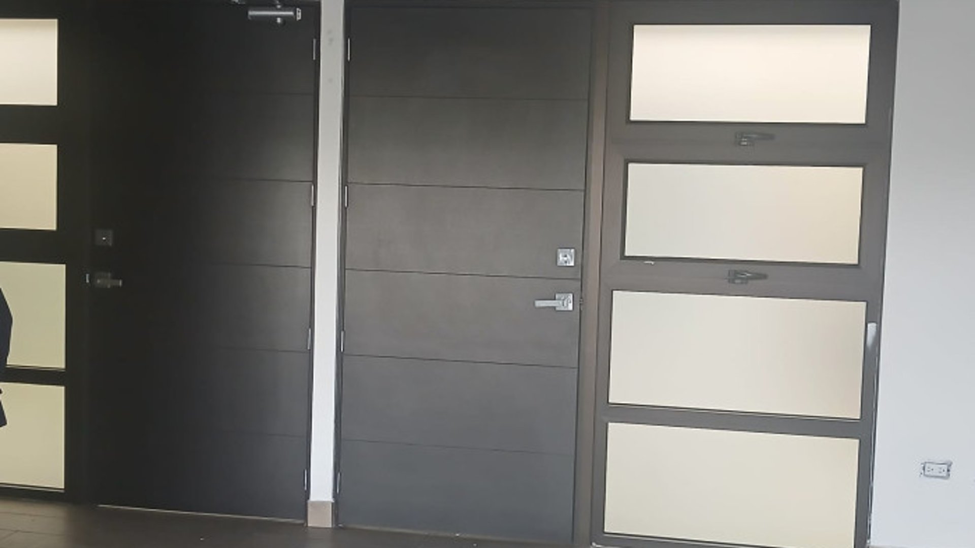 Oficina Comercial en Renta en zona 9 - Miniatura 8