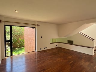 Casa en renta Elgin Zona 13 dentro de condominio - 2