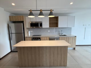 APARTAMENTO EN RENTA EDIFICIO MIRA, ZONA 10 1 HABITACIÓN   - 5