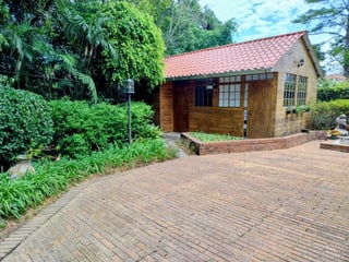 Elegante casa en venta en San Lazaro Viejo. - Image 9