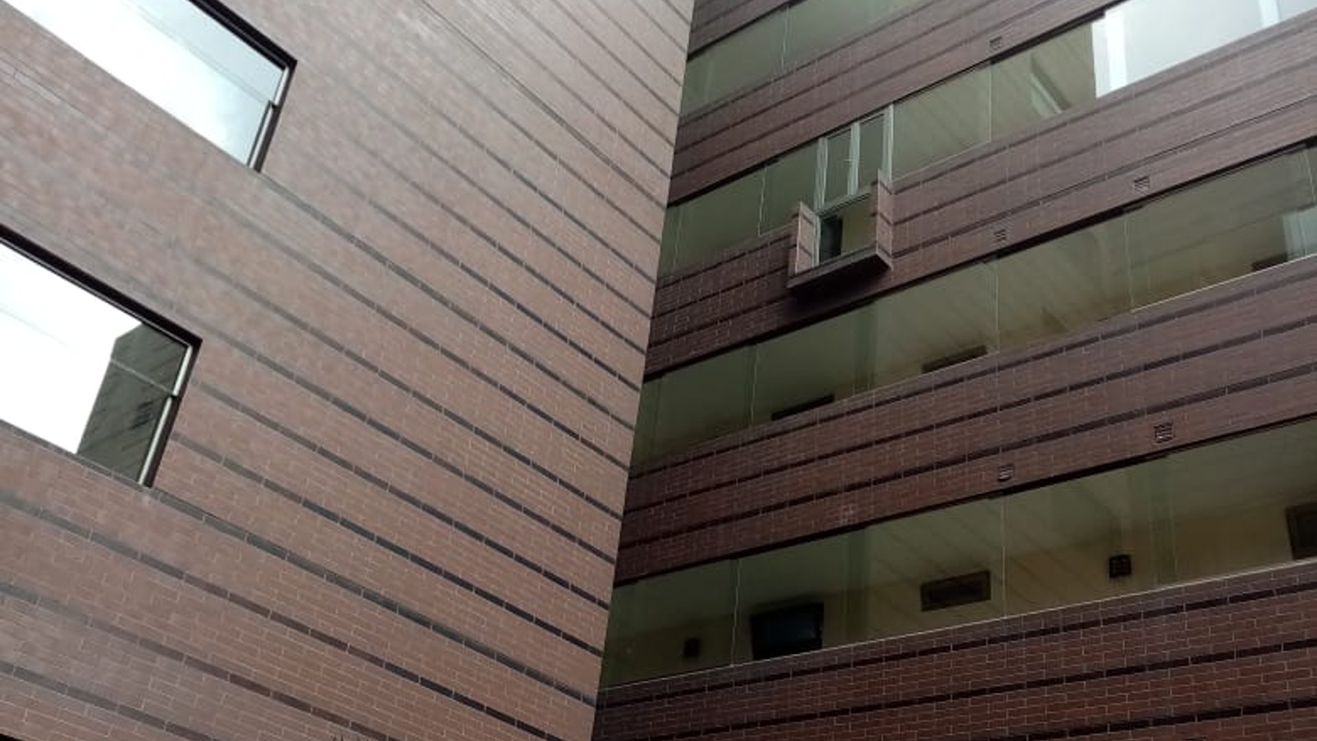 Alquilo Apartamento en Jardines de las Charcas Zona 11 /D - Miniatura 19