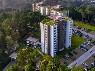 APARTAMENTO EN VENTA📍 Villas Granada Premier, Sta Catarina Pinula - Image 1