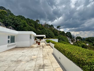 CASA EN VENTA EN KM 8.5 CARRETERA A EL SALVADOR, LUJOSA Y MODERNA - Image 6