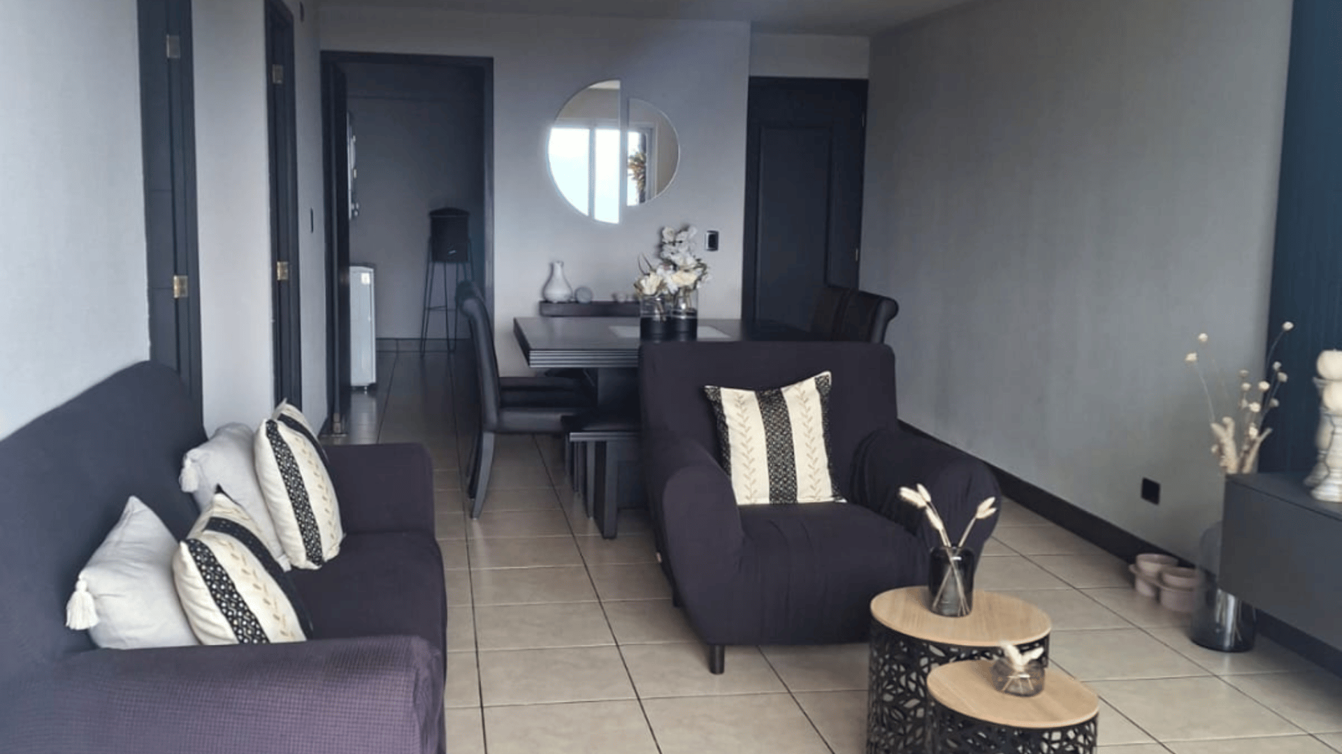 APARTAMENTO EN VENTA ZONA 16 - Miniatura 2