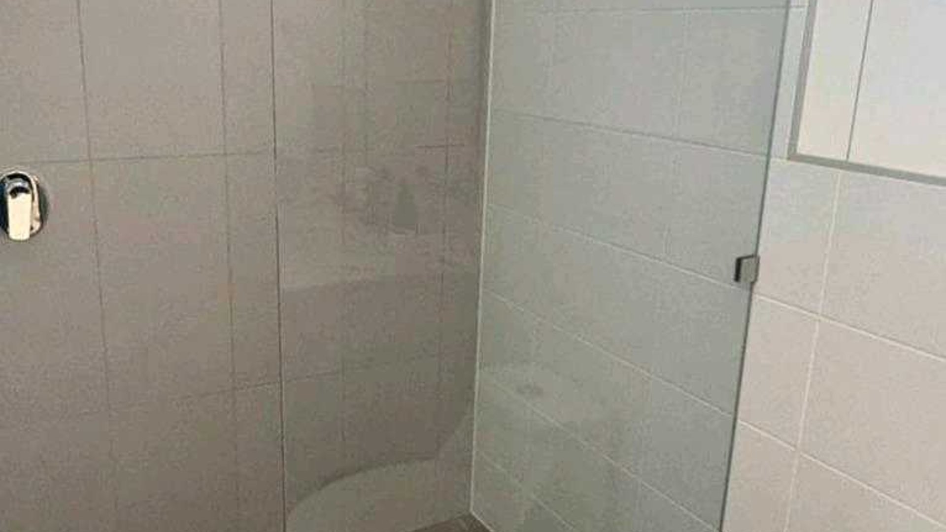 APARTAMENTO EN ALQUILER???? Edificio Seghería, Zona 14, La Villa - Miniatura 10