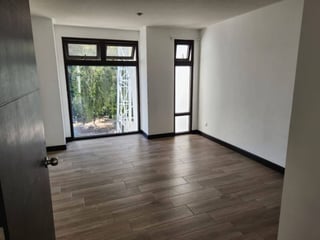 Town house en renta en zona 7 - 2