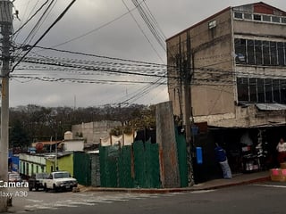 Vendo Derechos de Posesión de Terreno en Zona 1 - 5