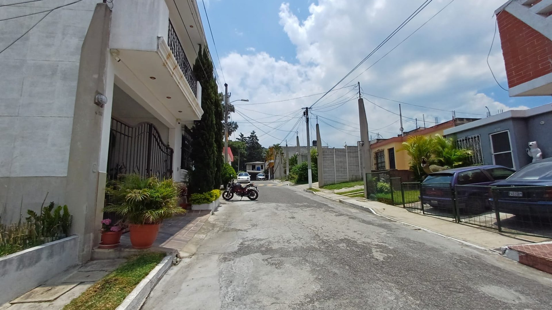 VENTA Casa Residencial Cerro Alto Zona 2 de Villa Nueva