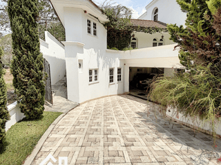 Espectacular Casa  en venta area de cayala, zona 16 - Image 25