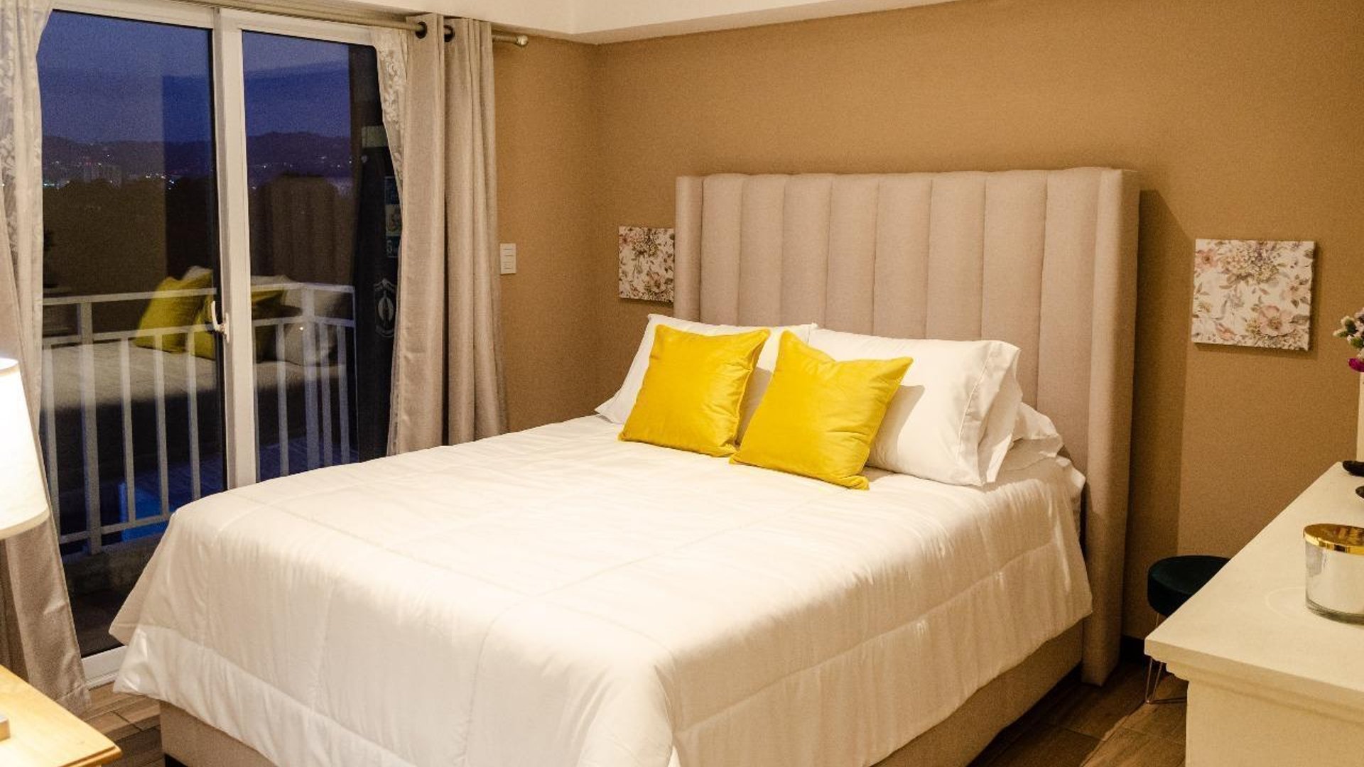 APARTAMENTO EN TORRE PAMPLONA ZONA 12 - Miniatura 7