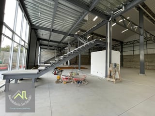 Complejo de Bodegas en Venta Frente al Mayan Golf - Image 10