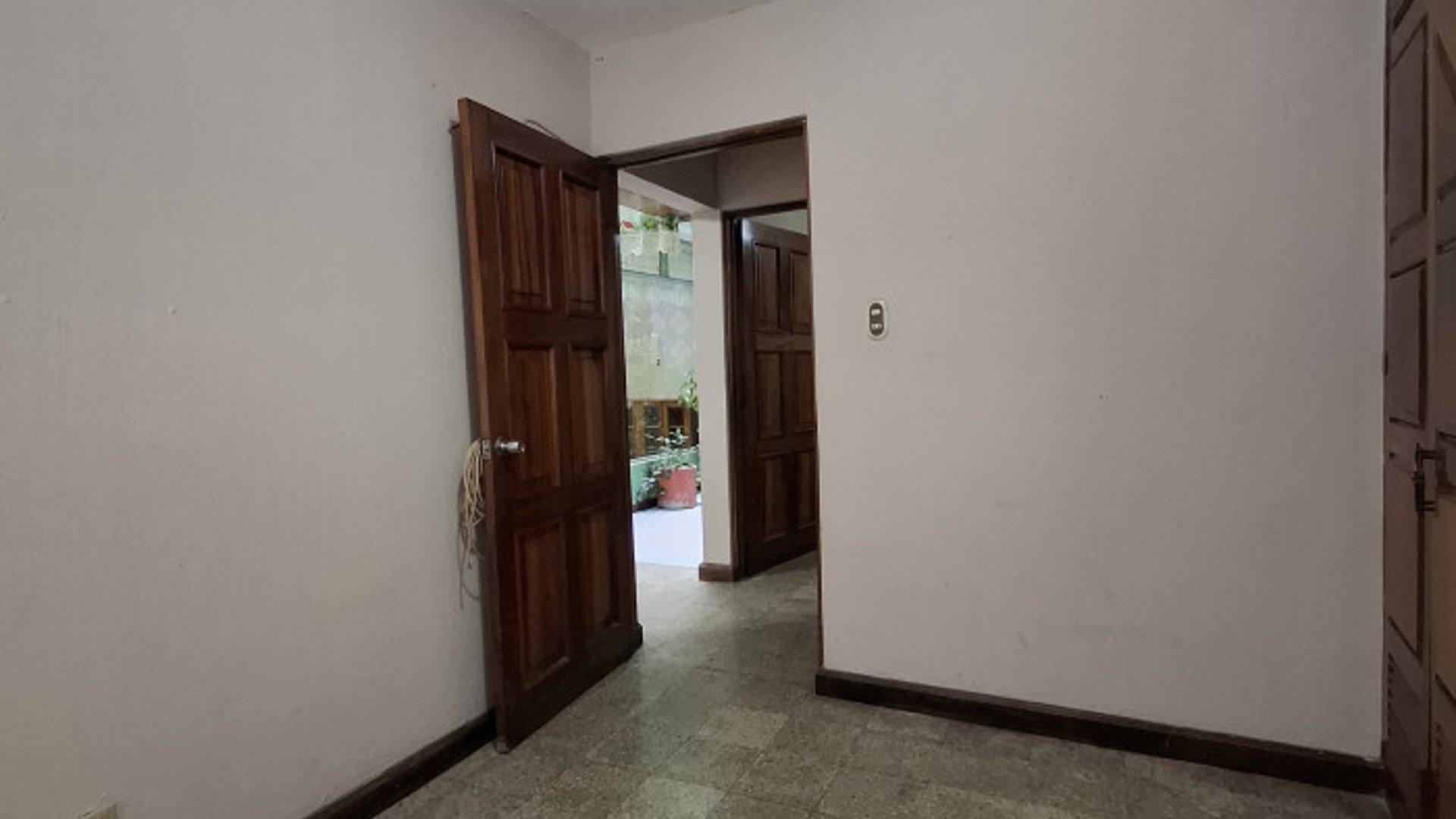 Apartamento en renta en de San Juan Sacatepequez - Miniatura 8