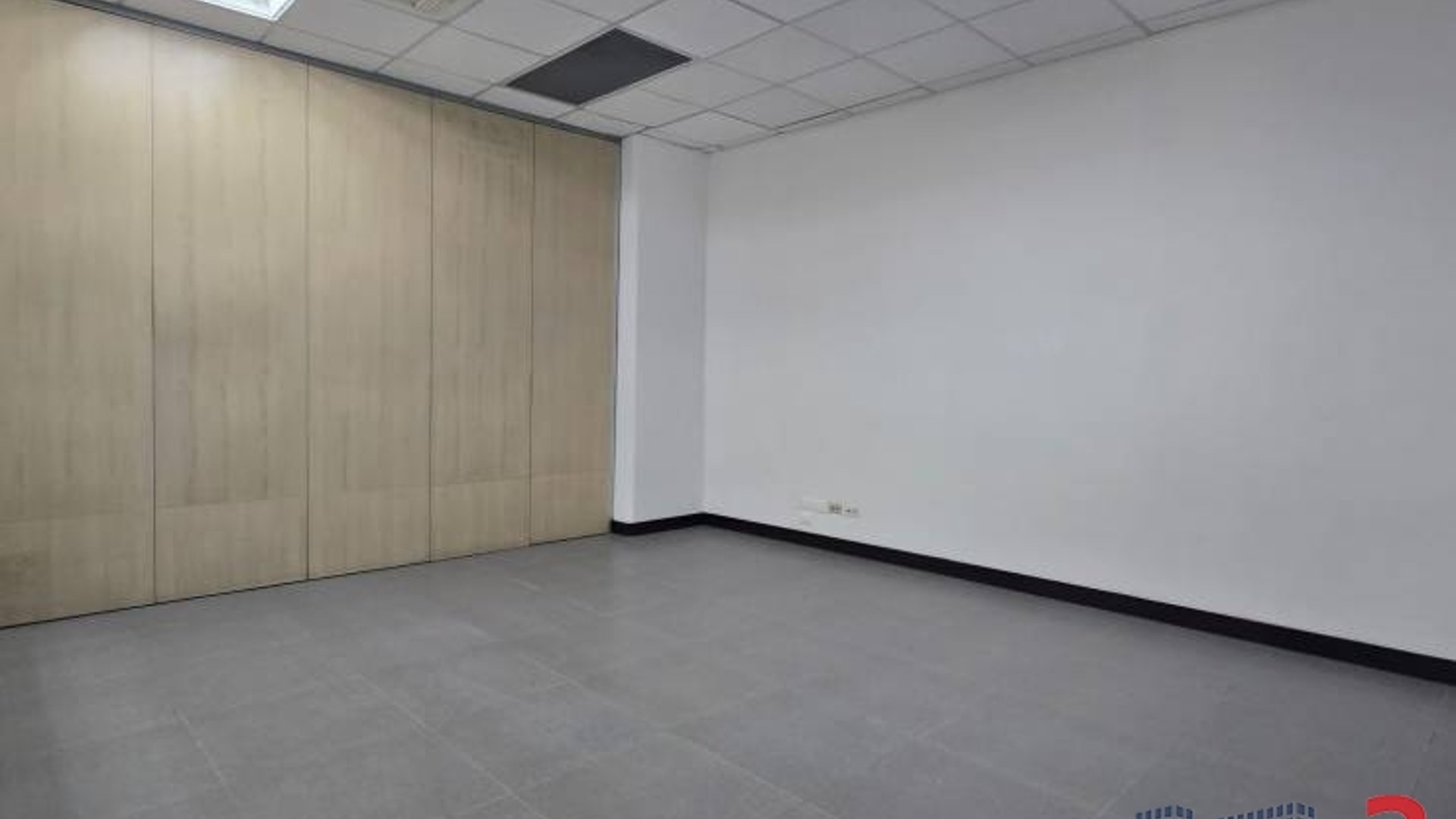 Oficina en Renta, Zona 10 (R9770) - Miniatura 5