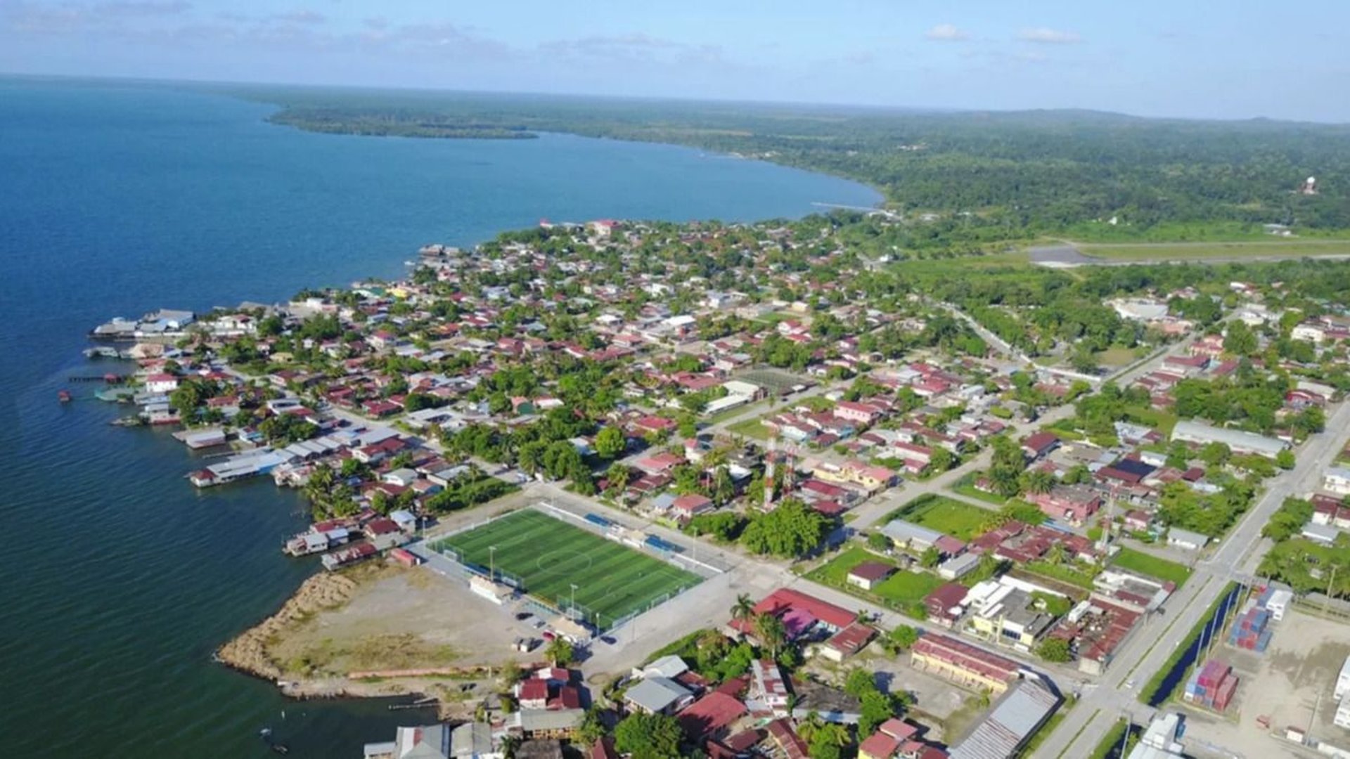 PROPIEDAD COMERCIAL EN VENTA – PUERTO BARRIOS, IZABAL - Miniatura 3