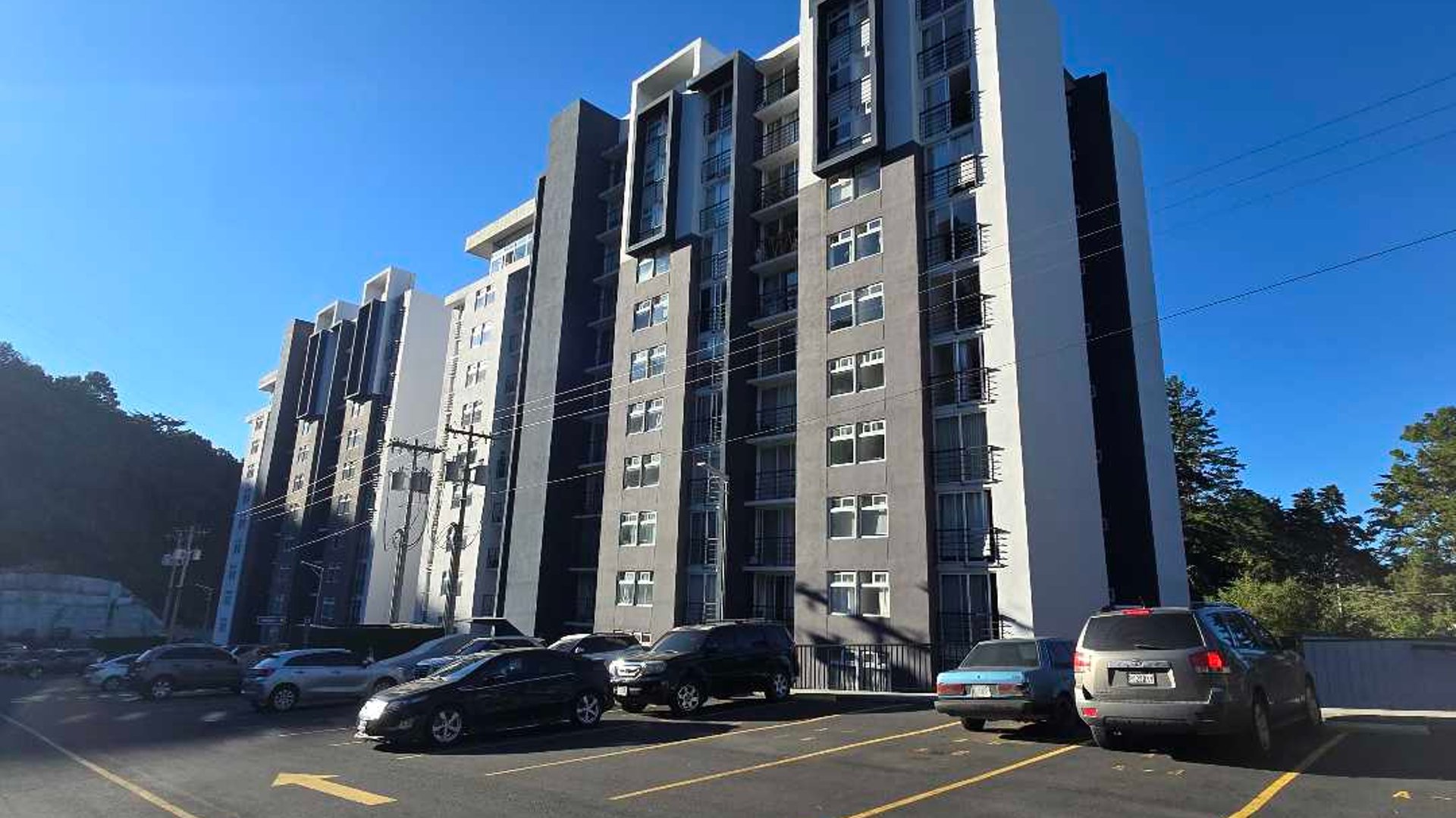 APARTAMENTO EN VENTA EN EDIFICIO MONET, SANTA CATARINA PINULA