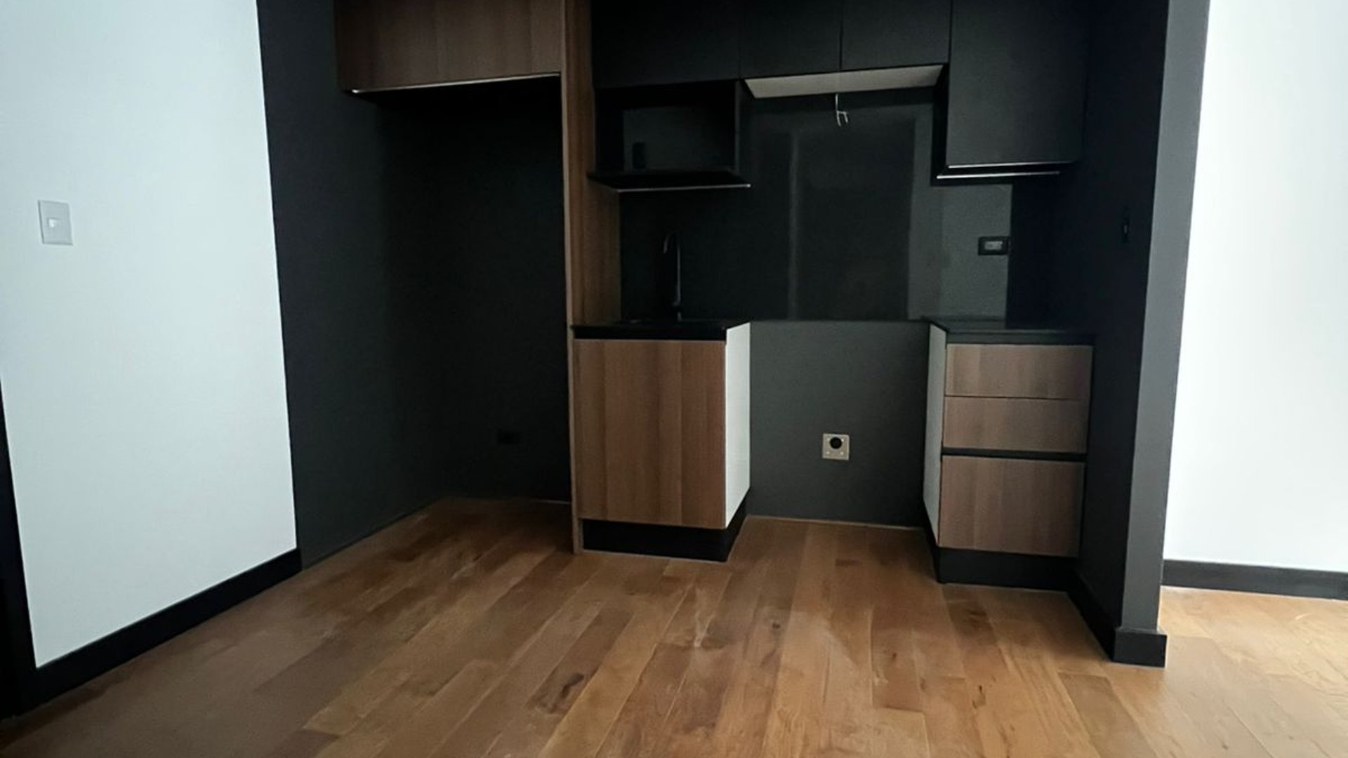 ???? APARTAMENTOS  EN RENTA – 3 HAB |EDIFICIO VILLA MARISCAL | ZONA 11 - Miniatura 2