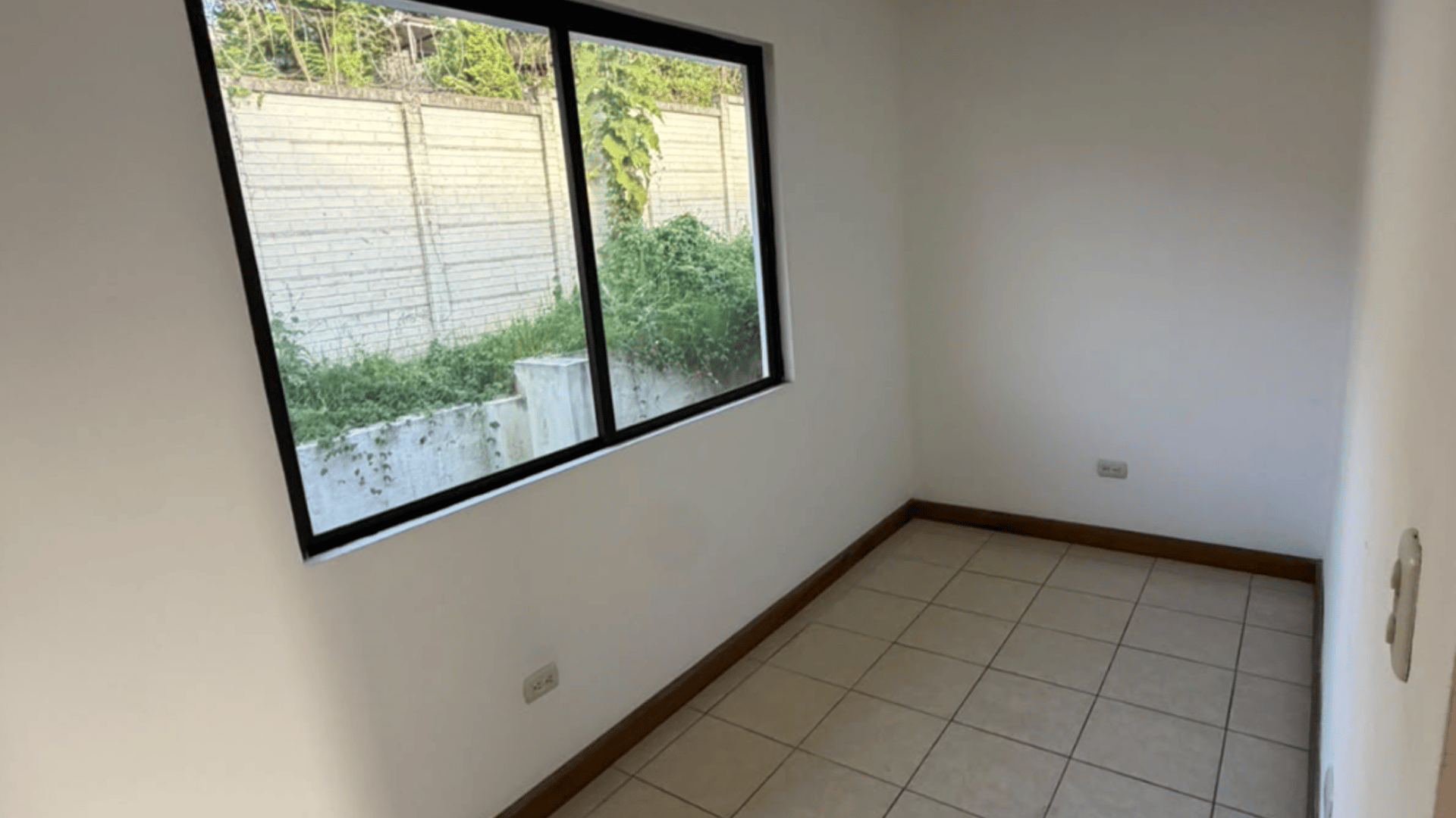 CASA EN RENTA | BOULEVARD ACATÁN CONDOMINIO SAN MATEO , ZONA 16 - Miniatura 10