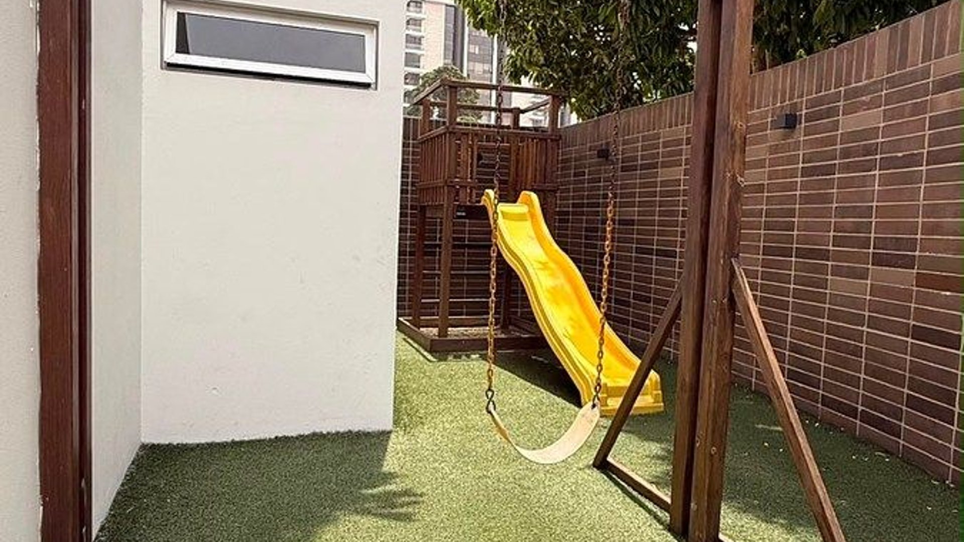 APARTAMENTO AMUEBLADO EN RENTA | TORRE 14, ZONA 14 - Miniatura 17