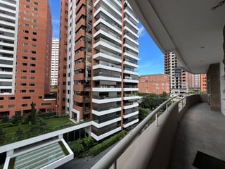 Venta apartamento 3 Dormitorios | Edificio Terranova Zona 14 (C) - 5