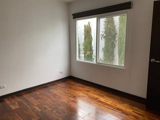 Casa con terraza en venta de 3 habitaciones zona 16 Ref-5660 - 2