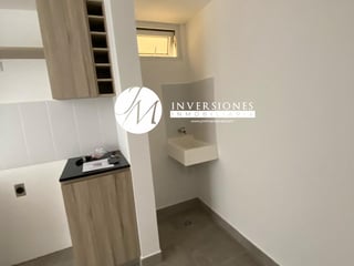 Apartamento en renta de 2 Dormitorios en zona 2 - 4