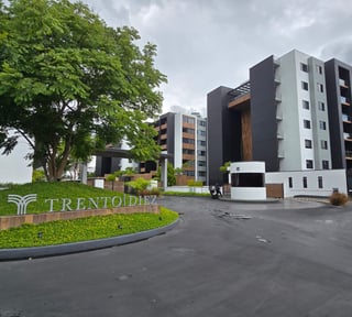 RENTA Apartamento Amueblado Zona 10 Trento Diez