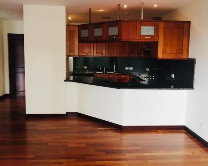 Vendo Apartamento en Zona 14 Edificio Residenza