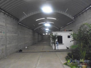 Bodega en venta a orilla de carretera en Alotenango - 4