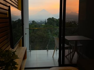 Apartamento amueblado en renta zona 13 / Elemento - 5