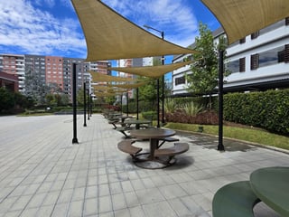 Apartamento con habitación servicio en Venta Zona 14 - 4