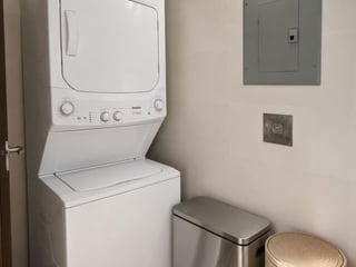 Apartamento en renta - 2 habitaciones en Ikaria zona 15 VH1 Ref-5986 - 5