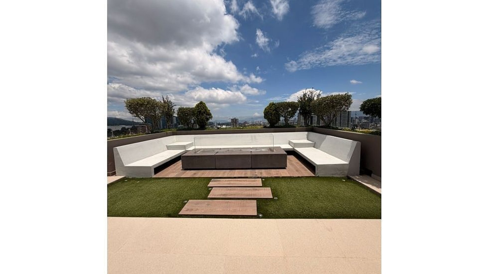 Apartamento de Lujo en Venta – Torre Caprese, Zona 15 - Miniatura 23