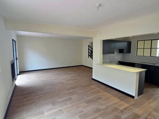 Casa de 3 habitaciones en KM 19.5 Carretera a San José Pinula Ref-6003 - 2