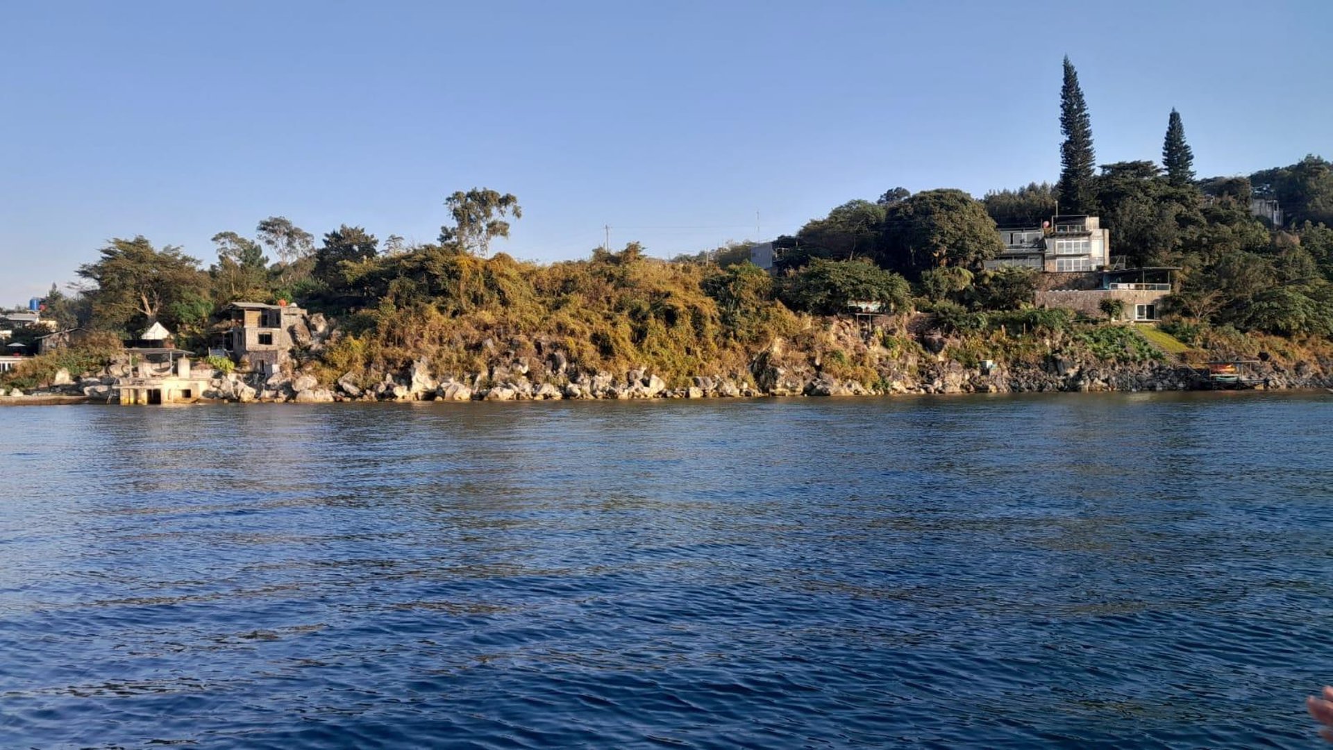 Casa Denscanzo en venta, Atitlán Cerro de Oro. 