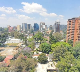Oficinas en venta Desing Center zona 10
