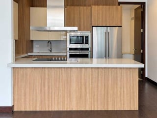 APARTAMENTO EN ALQUILER 📍 Edificio Echo, Zona 14 - 4