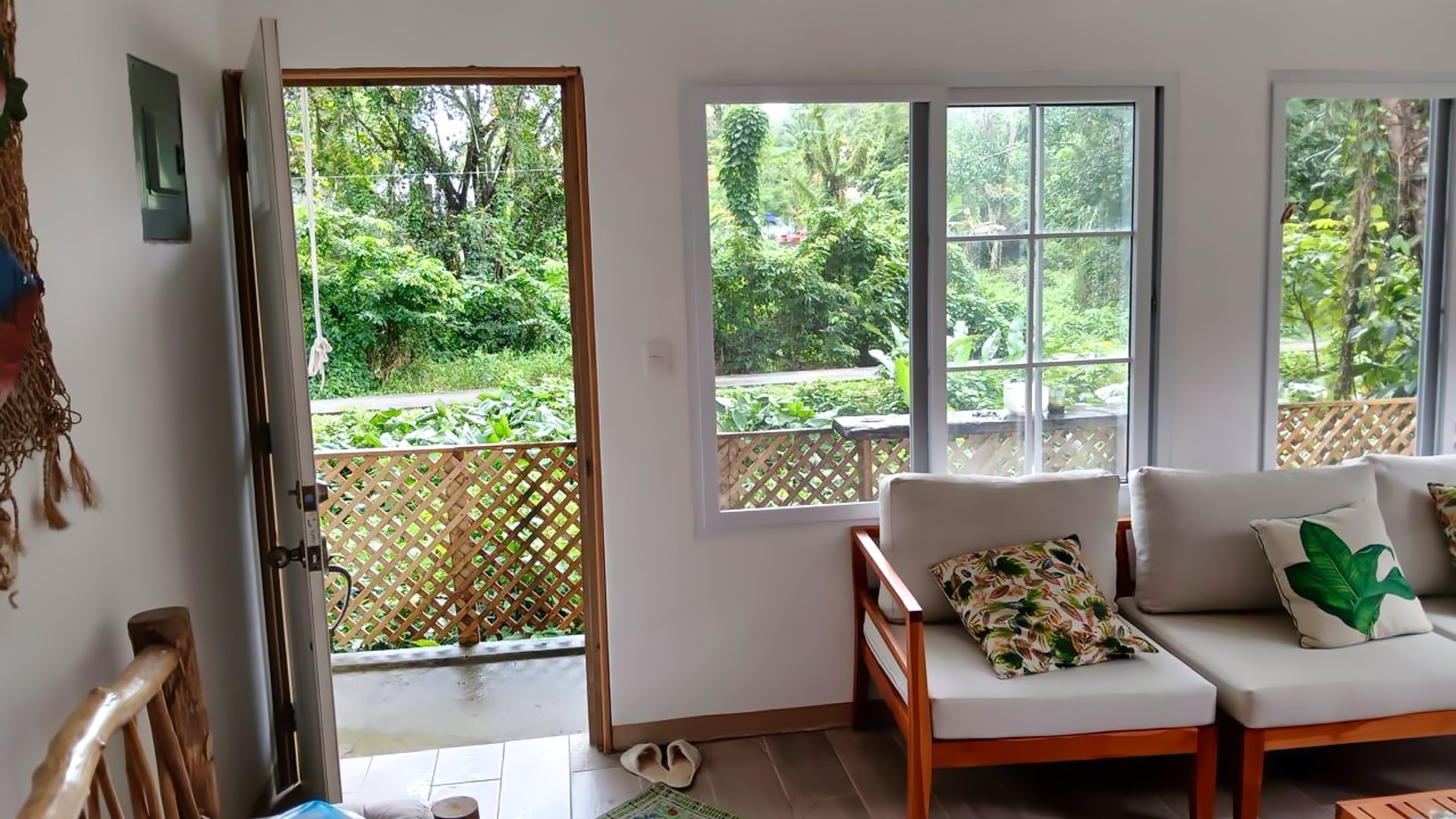 Casa equipada ideal para descanso o inversión – Río Dulce, Izabal