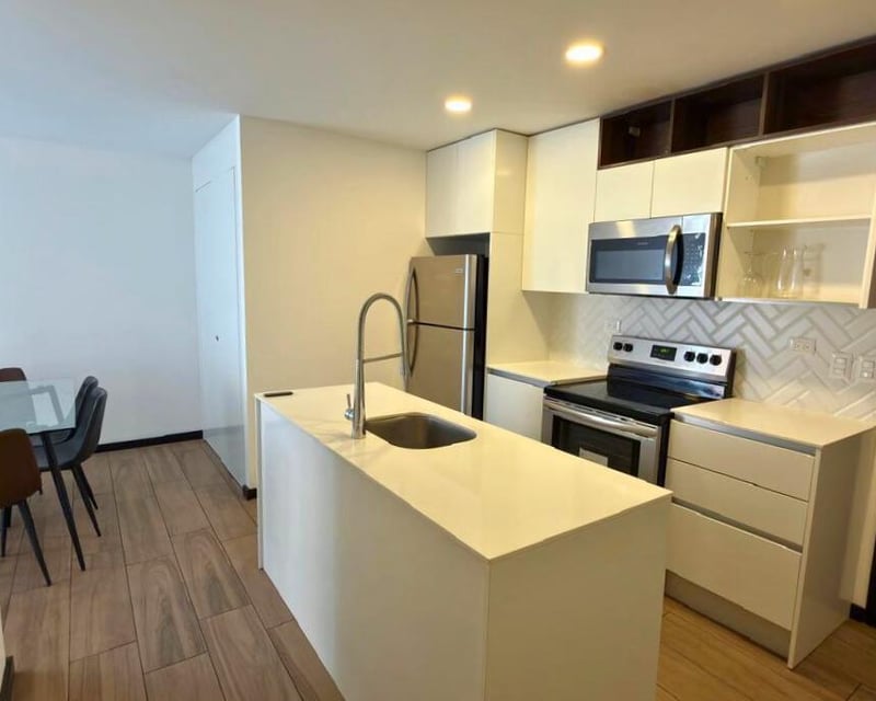 Apartamento con linea blanca en renta - 1 habitacion zona 15 Ref-5696