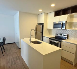 Apartamento con linea blanca en renta - 1 habitacion zona 15 Ref-5696