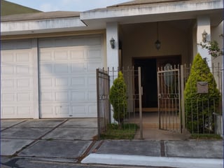 House for Sale in Terravista Coventry, Lo de Dieguez, Guatemala | 4 Bedrooms, 4 Bathrooms, 509.57 m² | Fireplace & Garden | $420,000 - Image 1