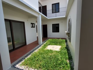 Casa Nueva En Alquiler - Image 2