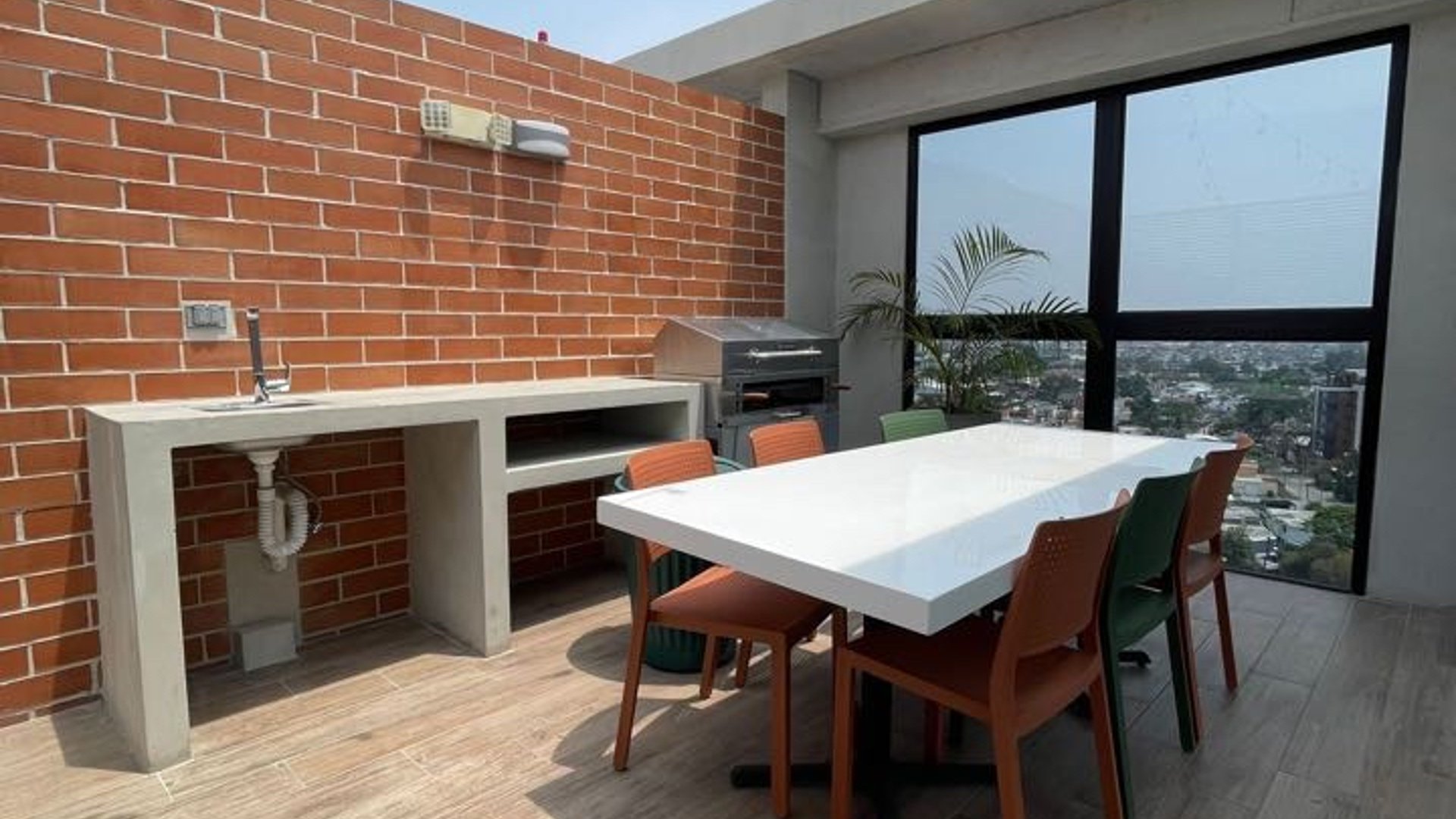 Apartamento en Renta en Vidalta Zona 11 - Miniatura 13
