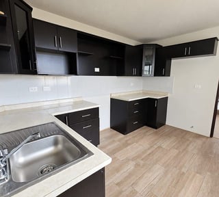 Casa en Renta - Condominio Almería San José Pinula
