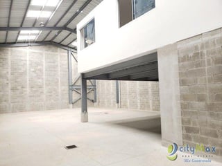 Bodega en Venta Zona 4 de Mixco El Naranjo - Image 6