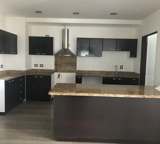 GRANADA DE CAYALA / Apartamento en Venta, zona 16