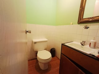 CLINICA MÉDICA  SANTA CLARA, ZONA 10 - 3