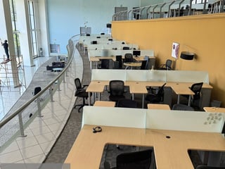 2 Edificios en Renta ideal para Universidades, Call Center u Oficinas CAES - Image 15