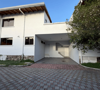 CASA EN RENTA | BOULEVARD ACATÁN CONDOMINIO SAN MATEO , ZONA 16