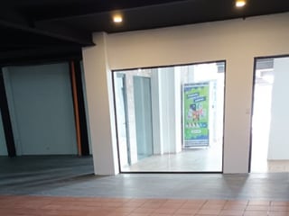 Local Comercial en Renta en Zona 4, Villa Nueva Guatemala - Image 3