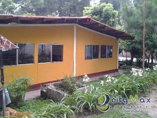 Casa en venta y renta en San Juan Sacatepequez - 2